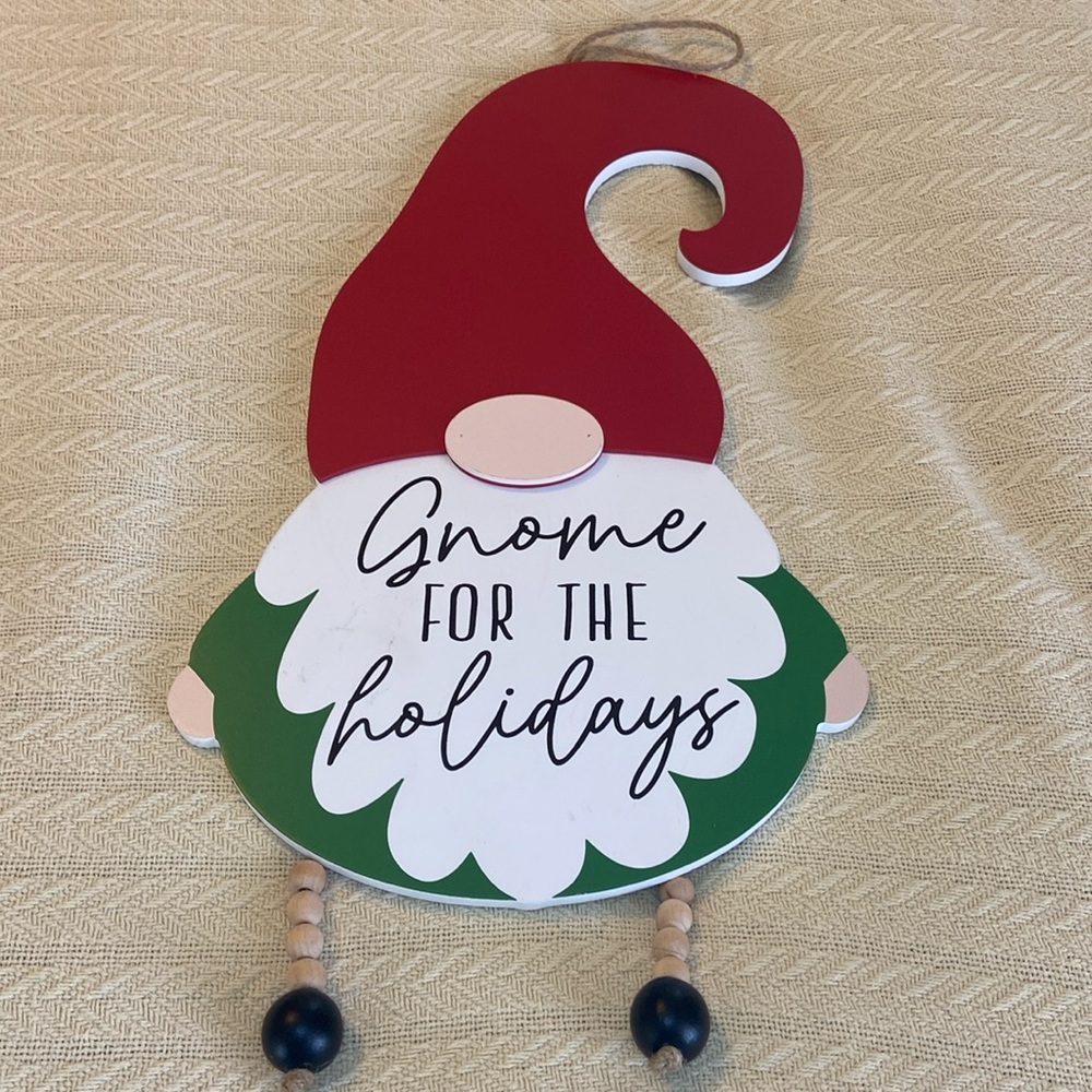 NWT wooden Christmas gnome wall deco